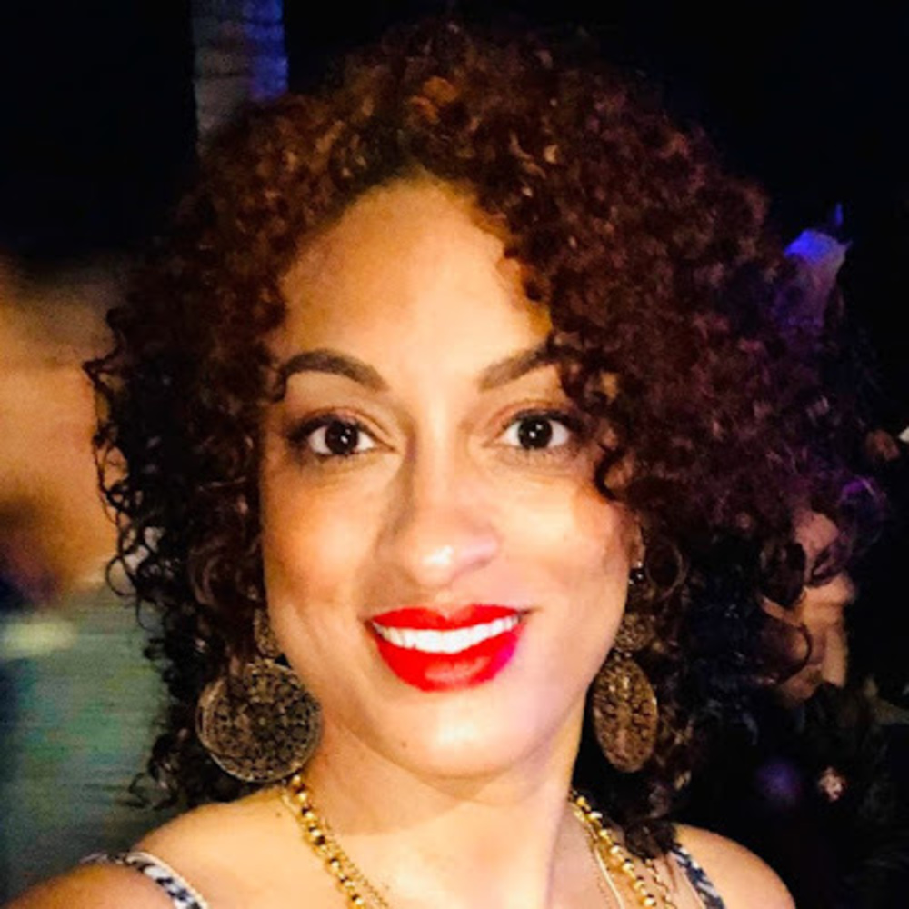 Meet your Posher, Josette